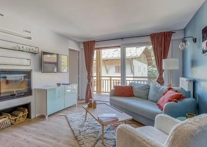 Rare ! Renove Dans Le Centre Pieton De Megève