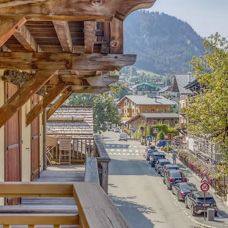 Rare ! Renove Dans Le Centre Pieton De Apartmán Megève